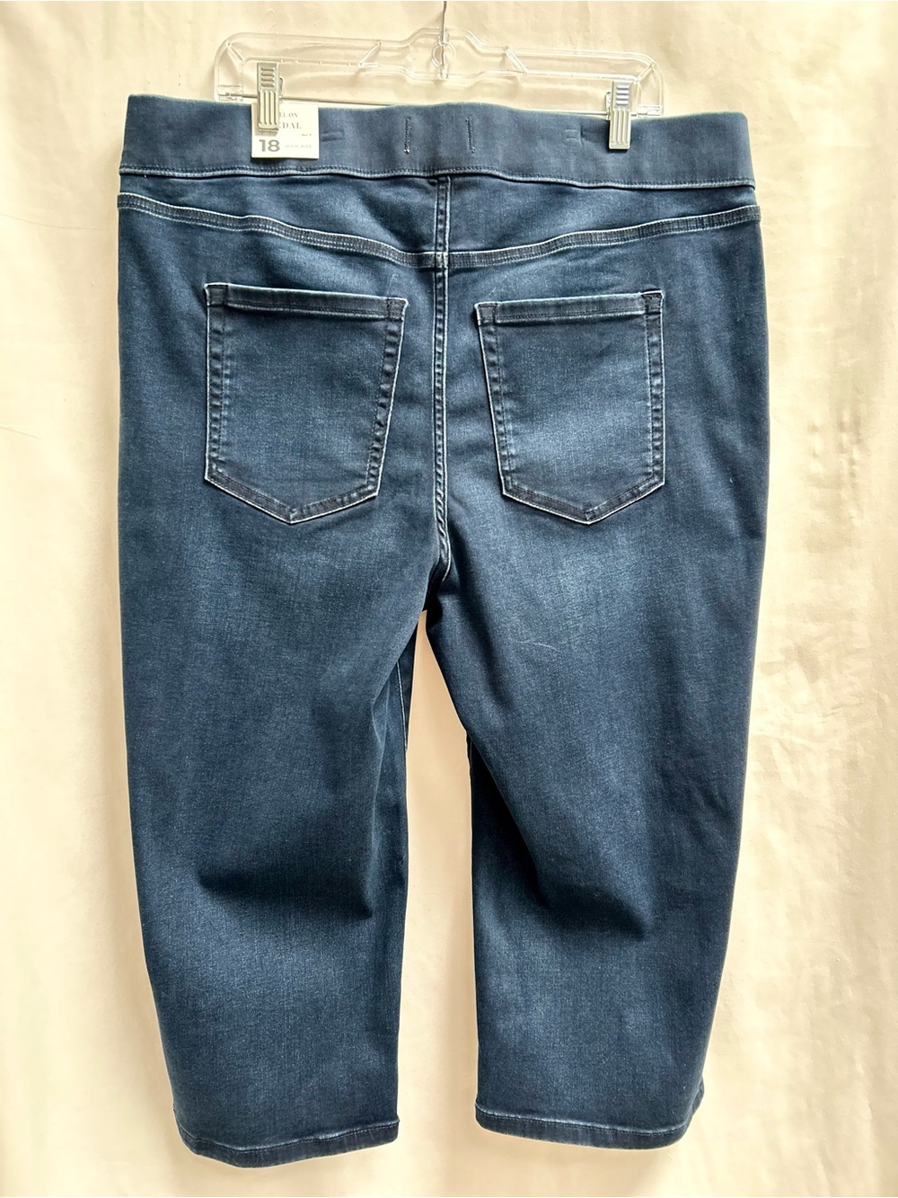 LANE BRYANT PULL ON PEDAL HIGH RISE JEANS, DARK WASH, WOMEN’S PLUS SIZE 18, NWT - Picture 3 of 9
